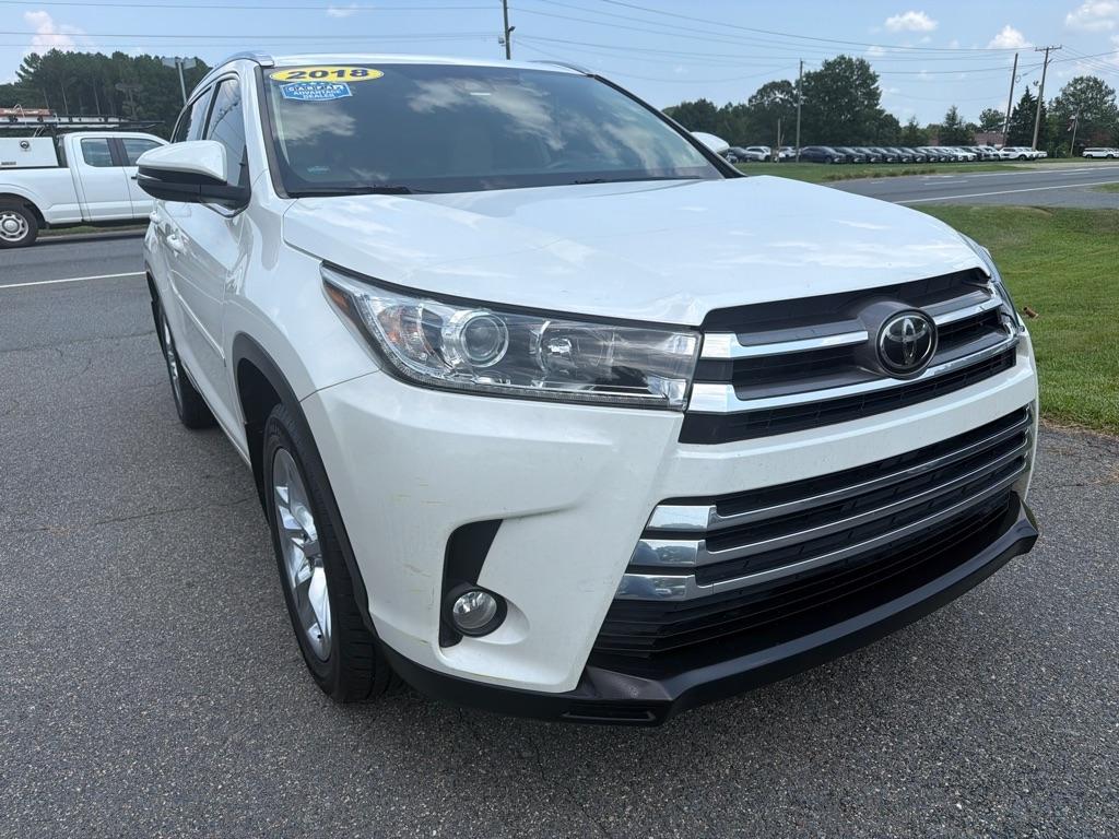 Toyota Highlander Limited V6 FWD (Natl) 2018