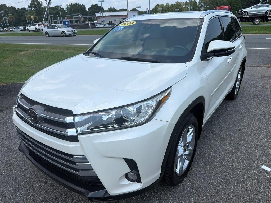 Toyota Highlander Limited V6 FWD (Natl) 2018