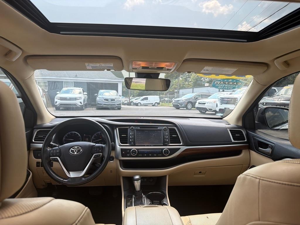 Toyota Highlander Limited V6 FWD (Natl) 2018