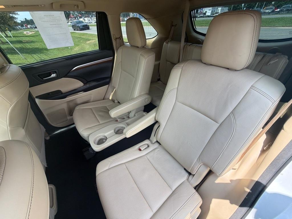 Toyota Highlander Limited V6 FWD (Natl) 2018
