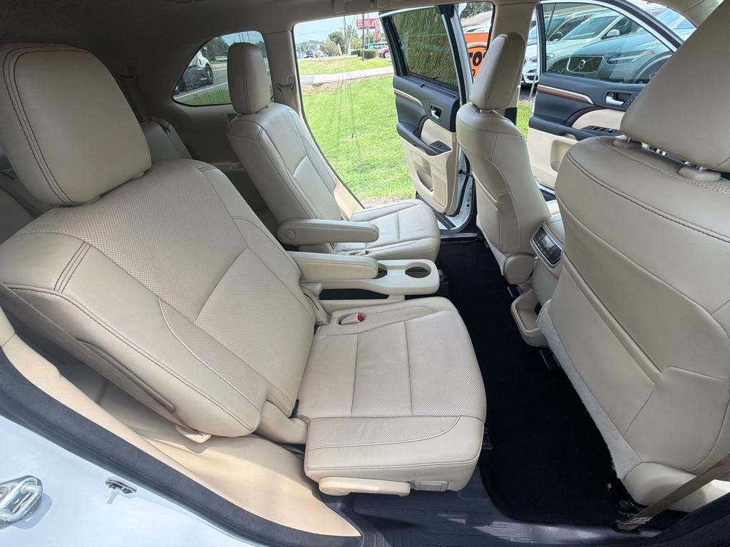 Toyota Highlander Limited V6 FWD (Natl) 2018