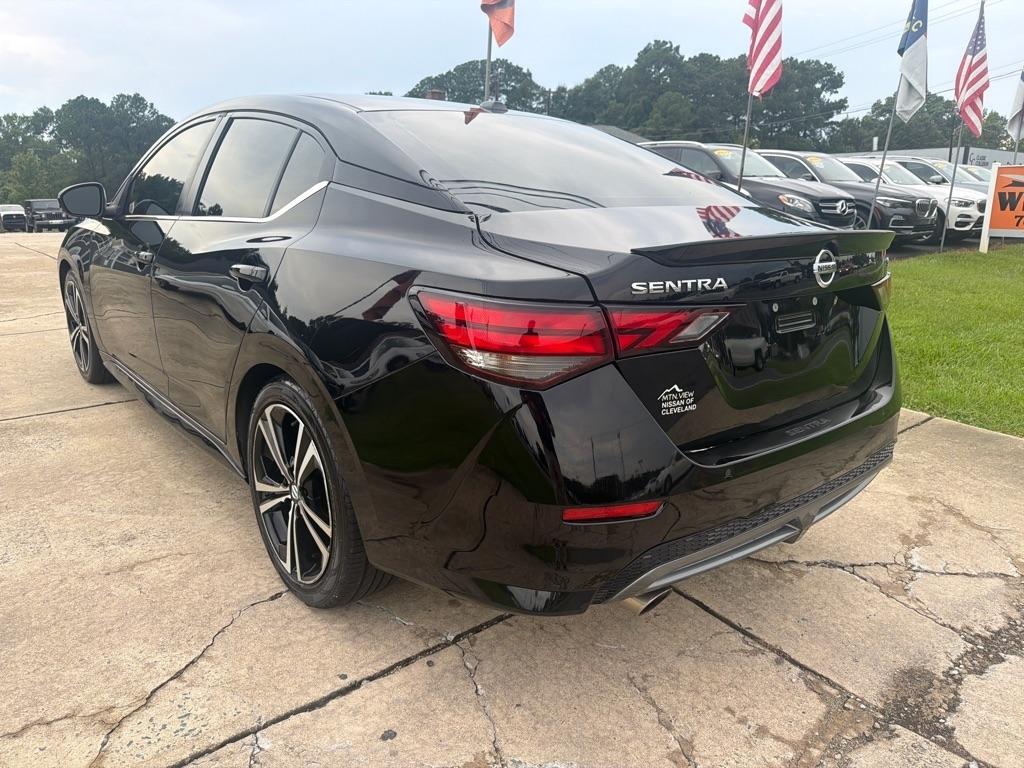 Nissan Sentra SR CVT 2022