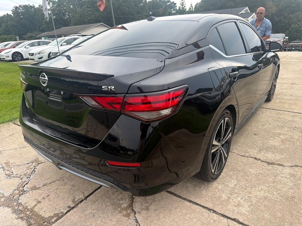 Nissan Sentra SR CVT 2022