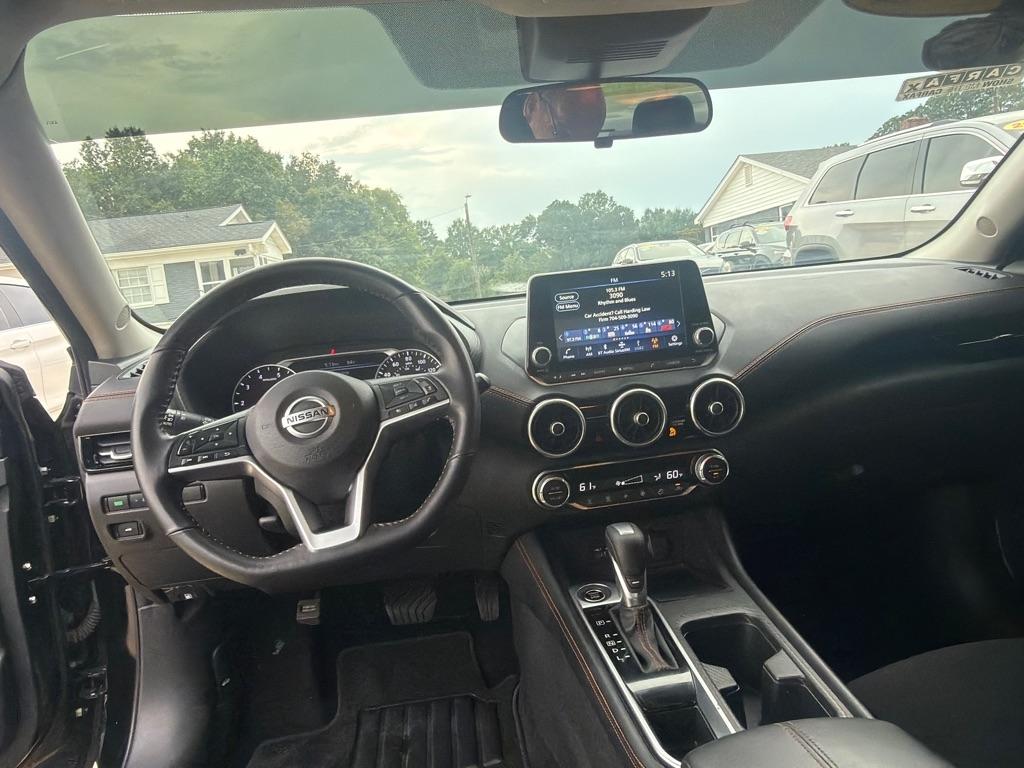 Nissan Sentra SR CVT 2022