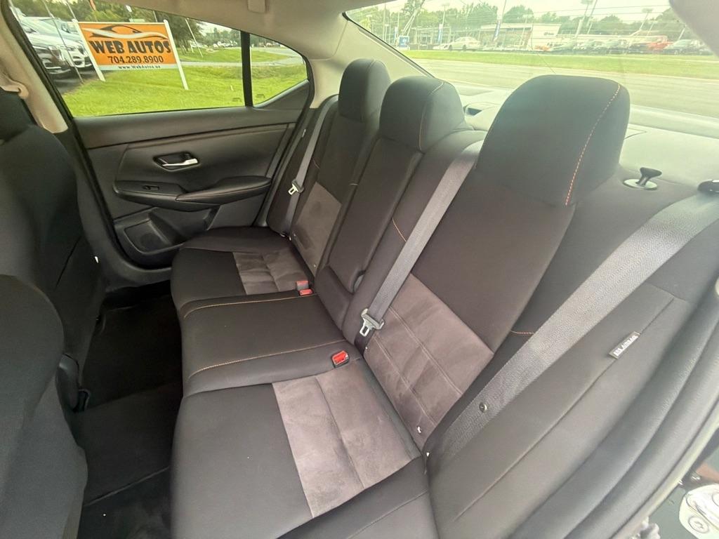 Nissan Sentra SR CVT 2022