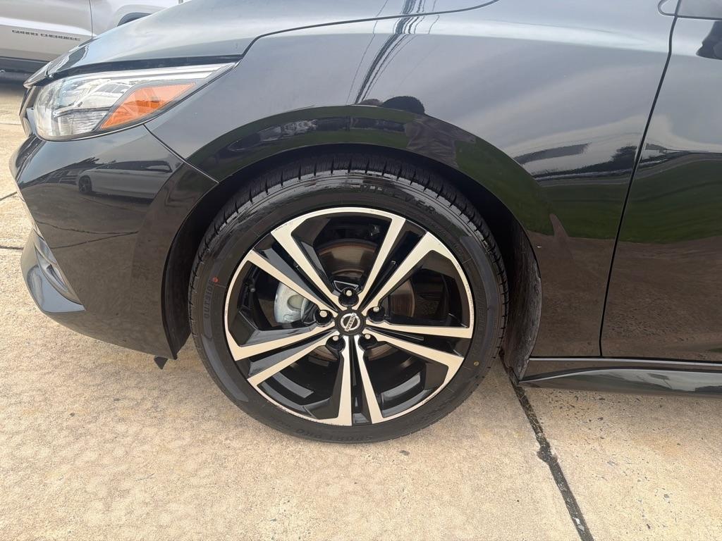 Nissan Sentra SR CVT 2022