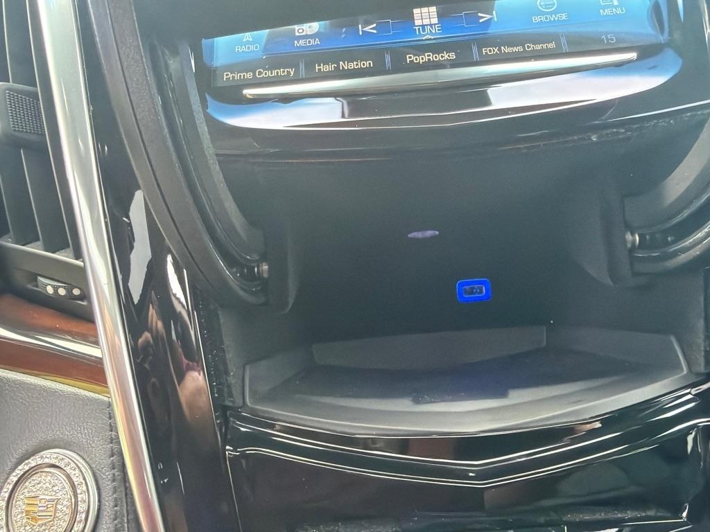 Cadillac Escalade 4WD 4dr Premium Luxury 2018