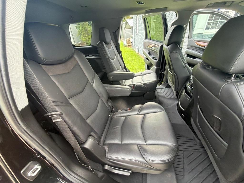 Cadillac Escalade 4WD 4dr Premium Luxury 2018