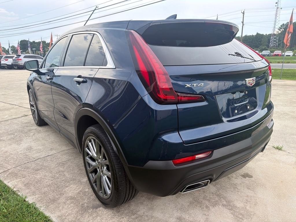 Cadillac XT4 FWD 4dr Luxury 2019