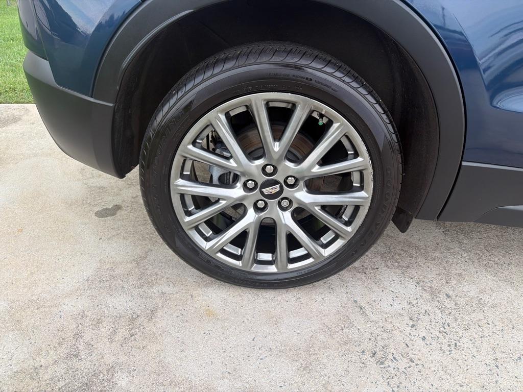 Cadillac XT4 FWD 4dr Luxury 2019