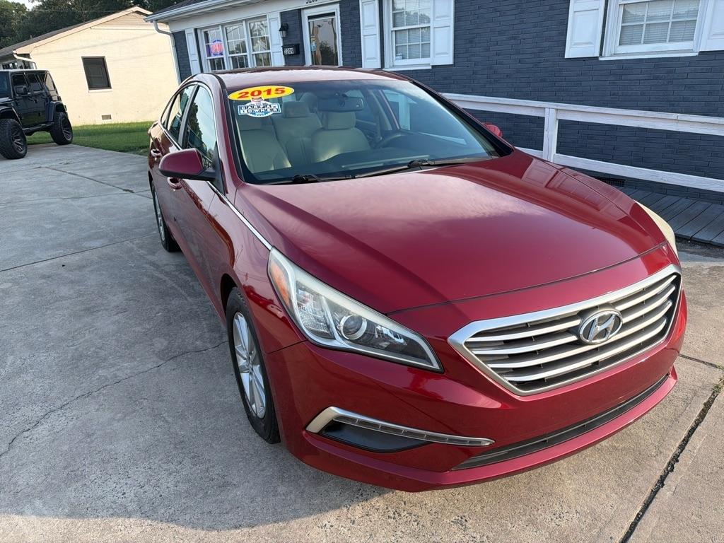 Hyundai Sonata 4dr Sdn 2.4L SE 2015