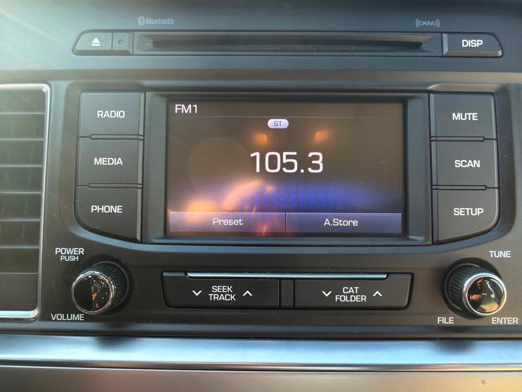Hyundai Sonata 4dr Sdn 2.4L SE 2015