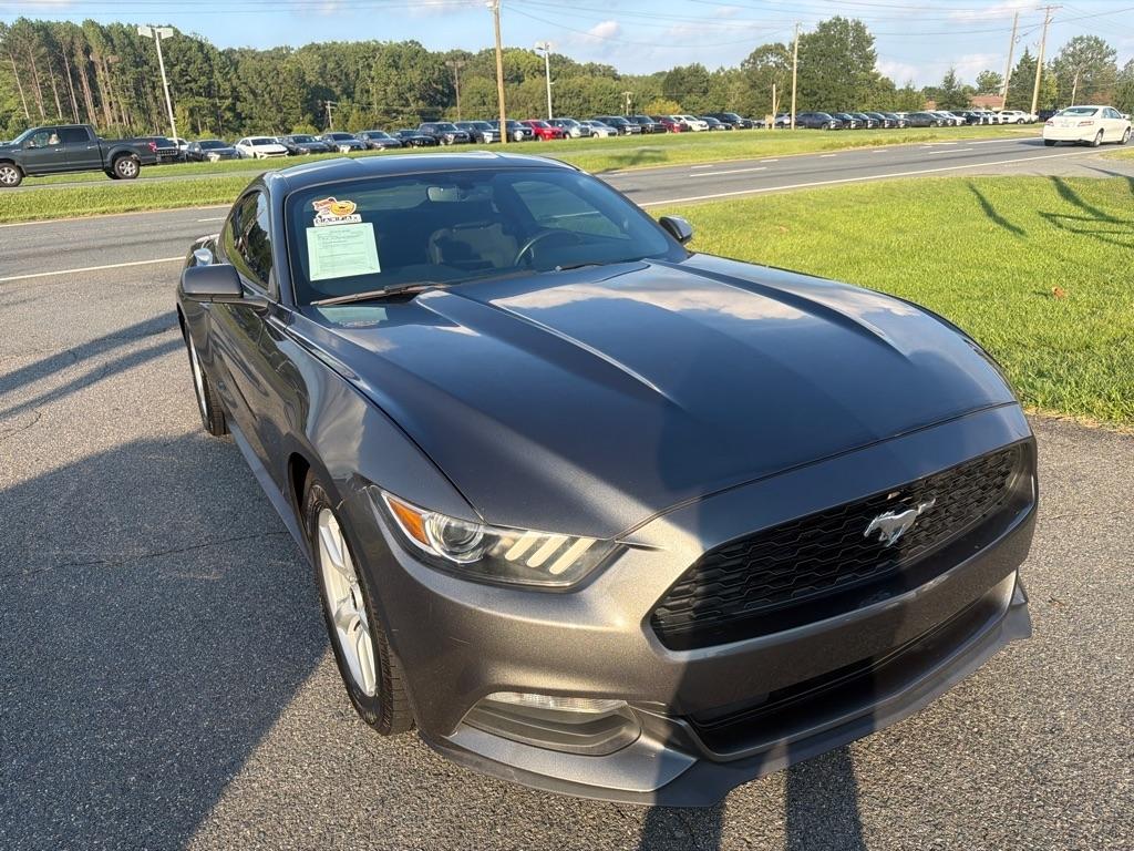 Ford Mustang 2dr Fastback V6 2016