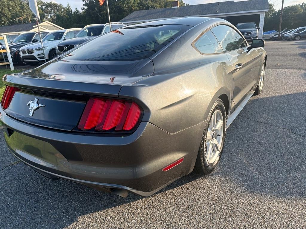 Ford Mustang 2dr Fastback V6 2016