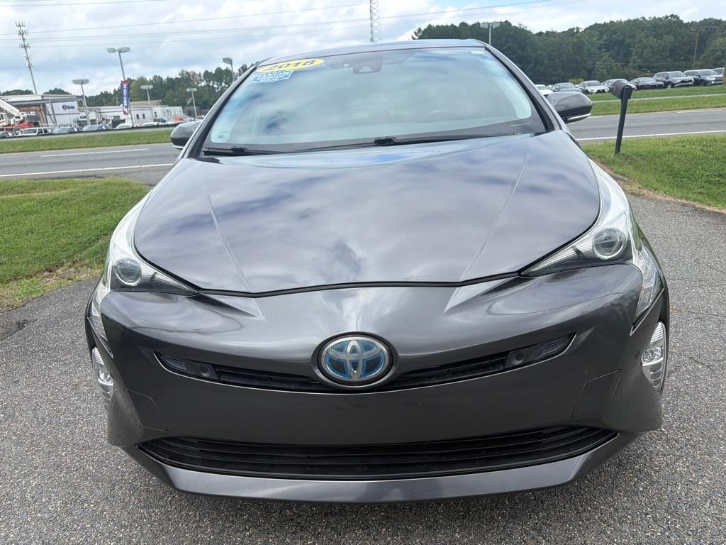 Toyota Prius Three Touring (Natl) 2018
