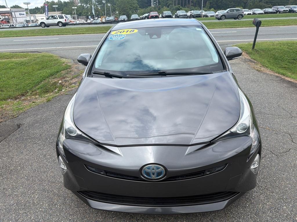 Toyota Prius Three Touring (Natl) 2018