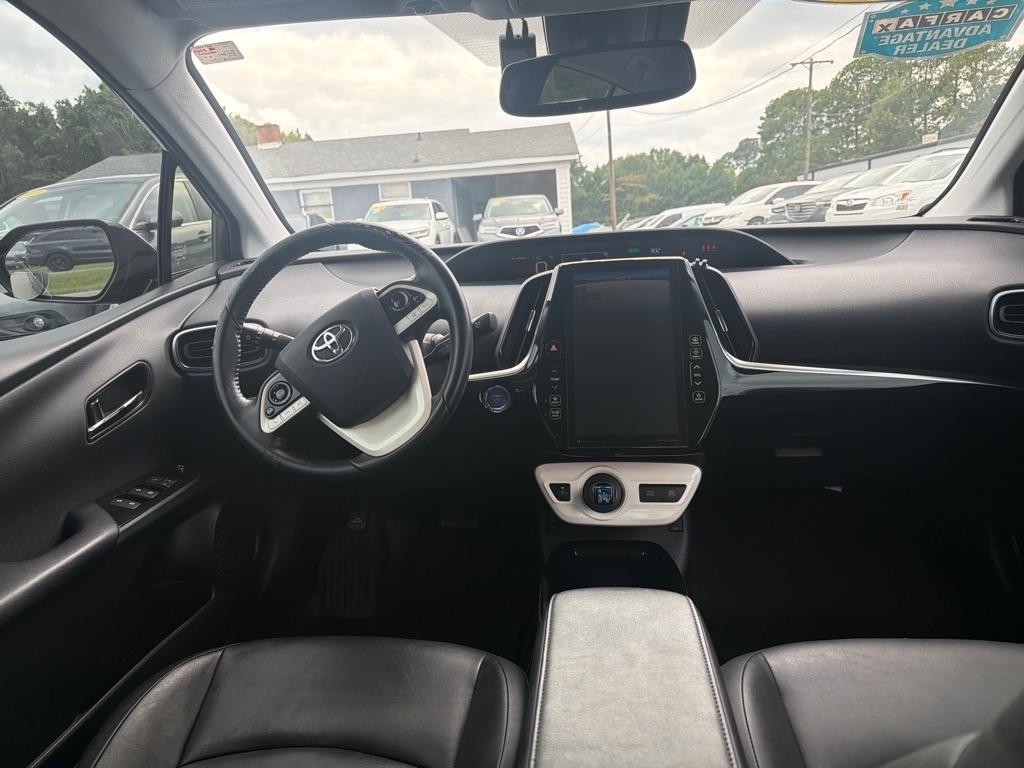 Toyota Prius Three Touring (Natl) 2018