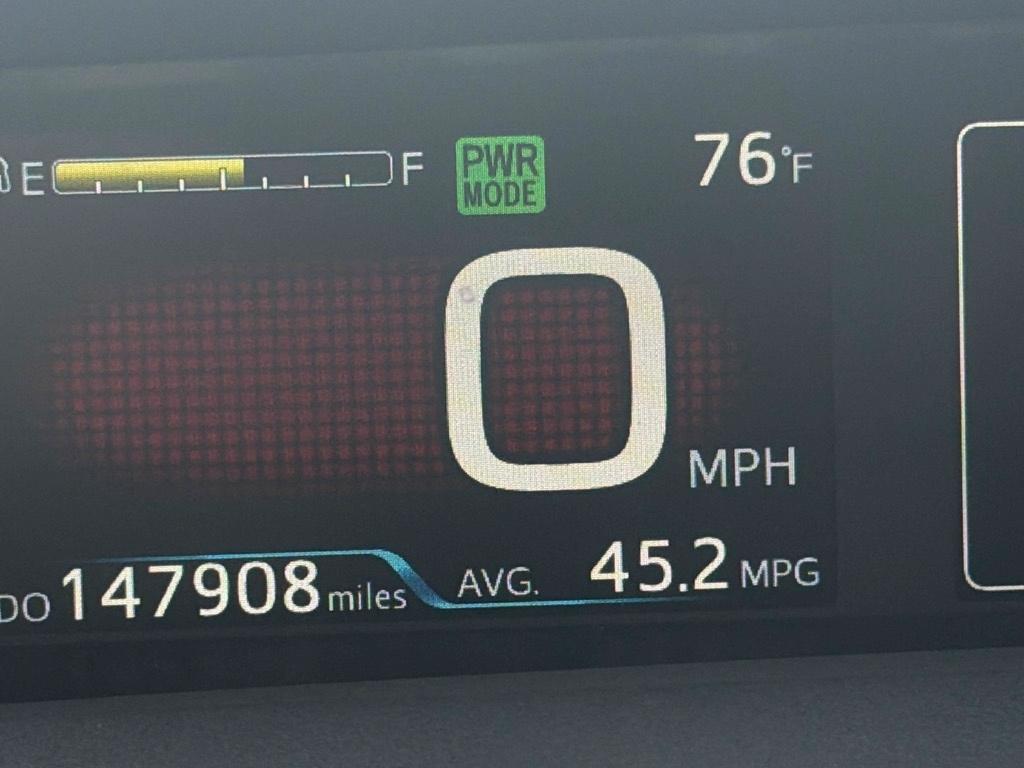 Toyota Prius Three Touring (Natl) 2018