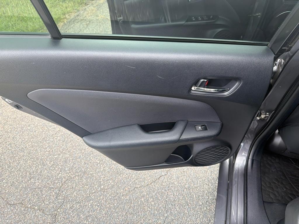 Toyota Prius Three Touring (Natl) 2018