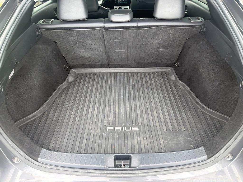 Toyota Prius Three Touring (Natl) 2018