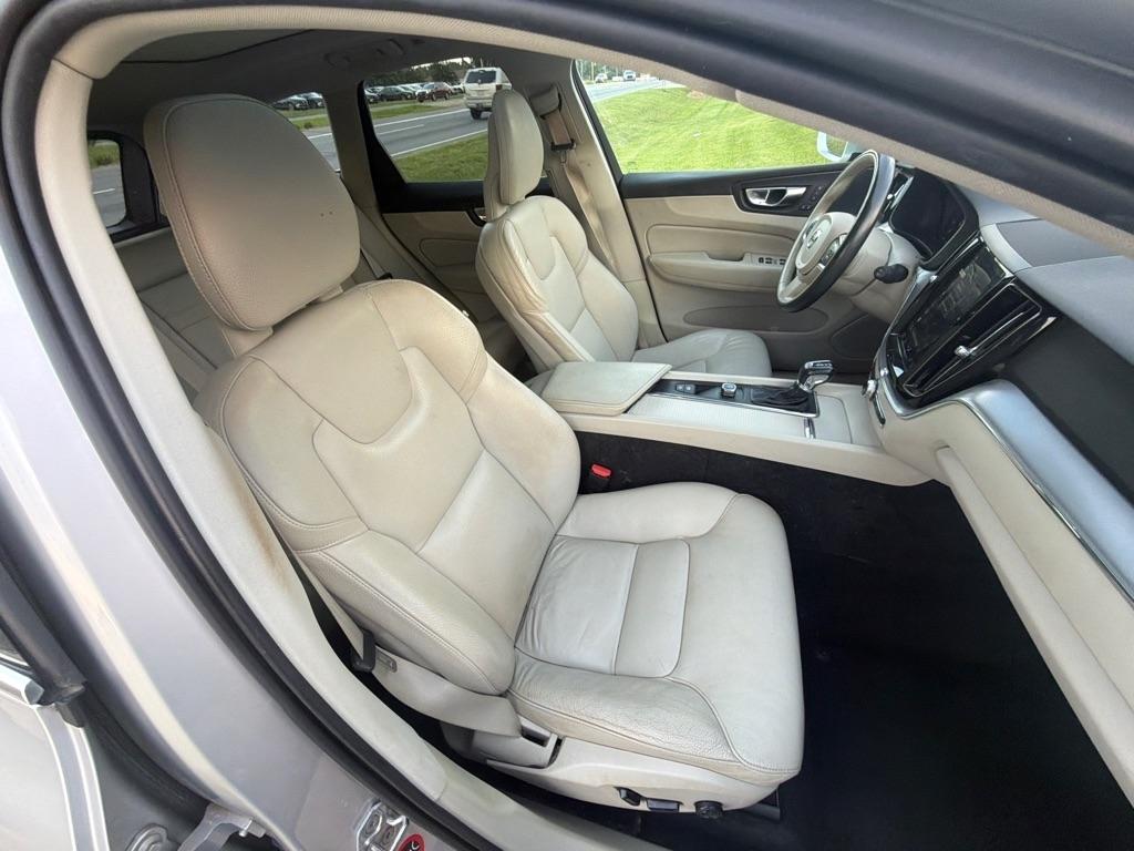 Volvo XC60 T5 AWD Momentum 2018