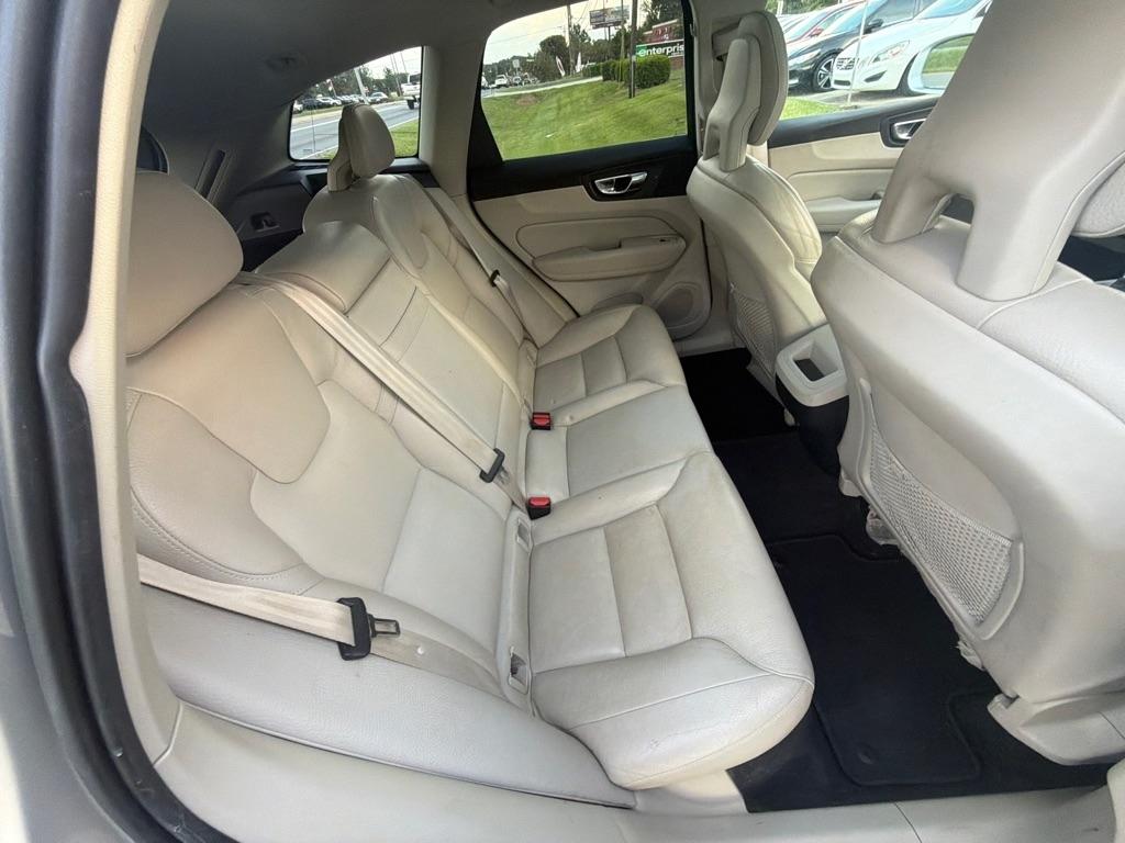 Volvo XC60 T5 AWD Momentum 2018