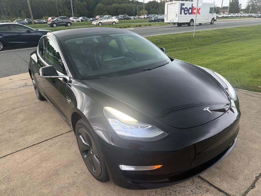Tesla Model 3 Mid Range Battery RWD 2018