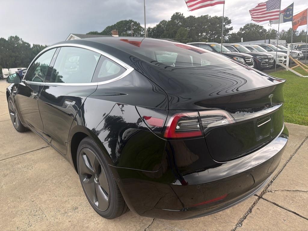 Tesla Model 3 Mid Range Battery RWD 2018