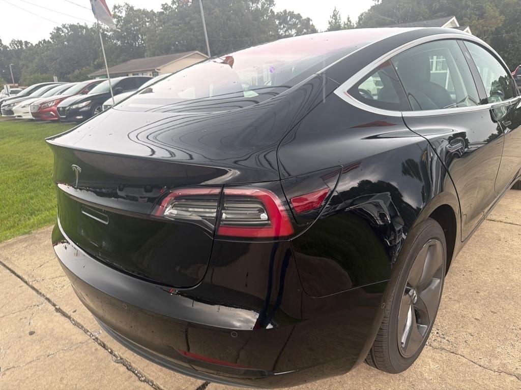 Tesla Model 3 Mid Range Battery RWD 2018