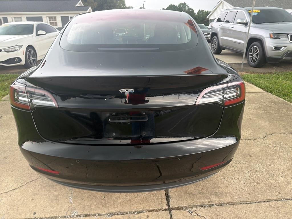 Tesla Model 3 Mid Range Battery RWD 2018