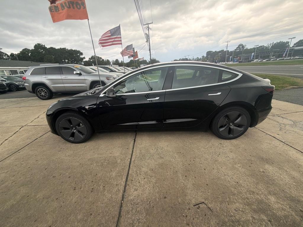 Tesla Model 3 Mid Range Battery RWD 2018