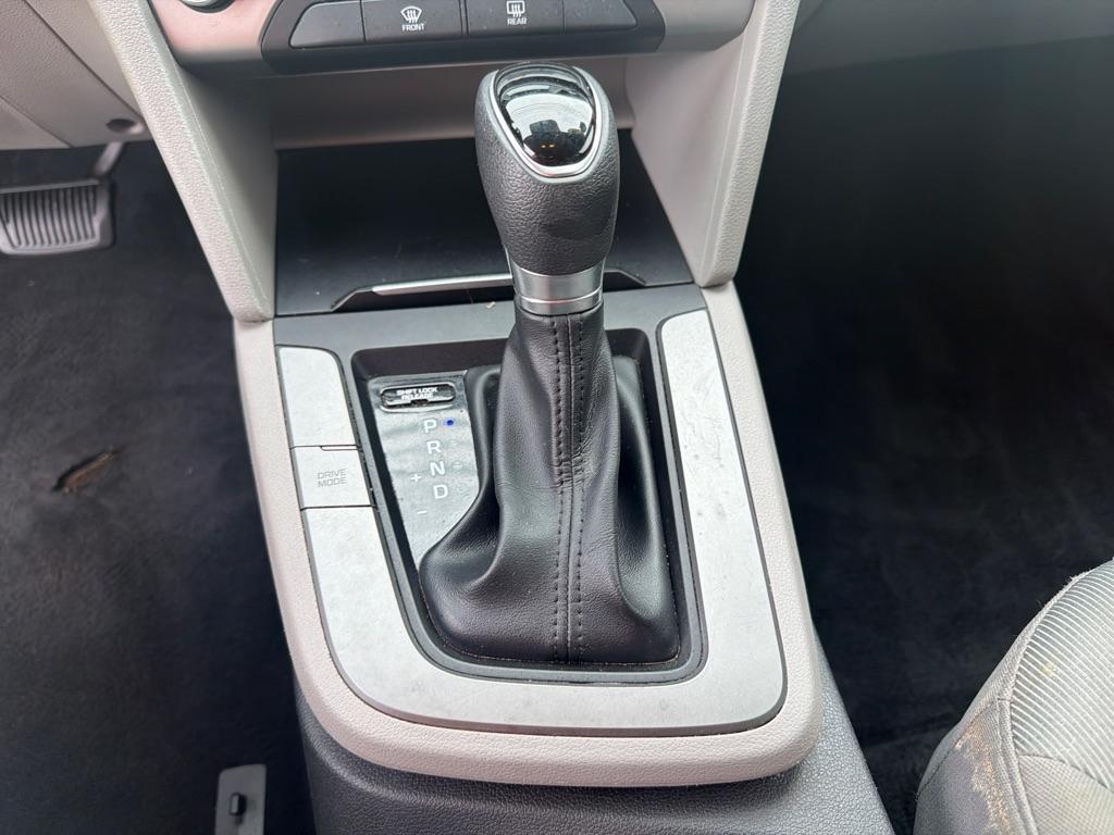 Hyundai Elantra SEL 2.0L Auto (Alabama) 2018