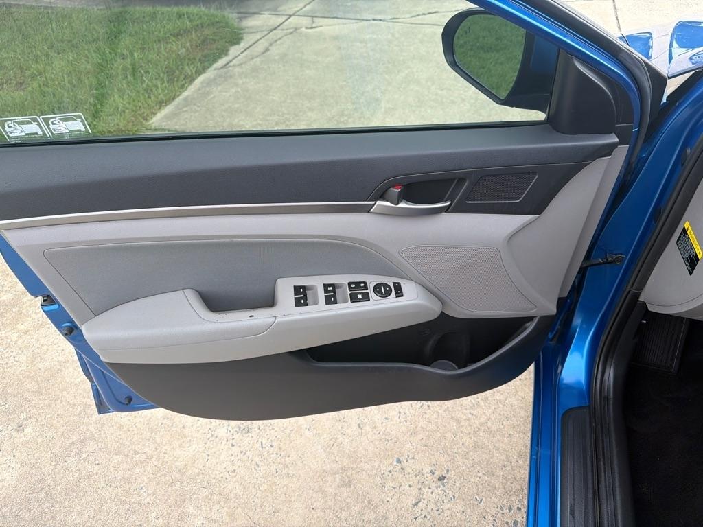 Hyundai Elantra SEL 2.0L Auto (Alabama) 2018