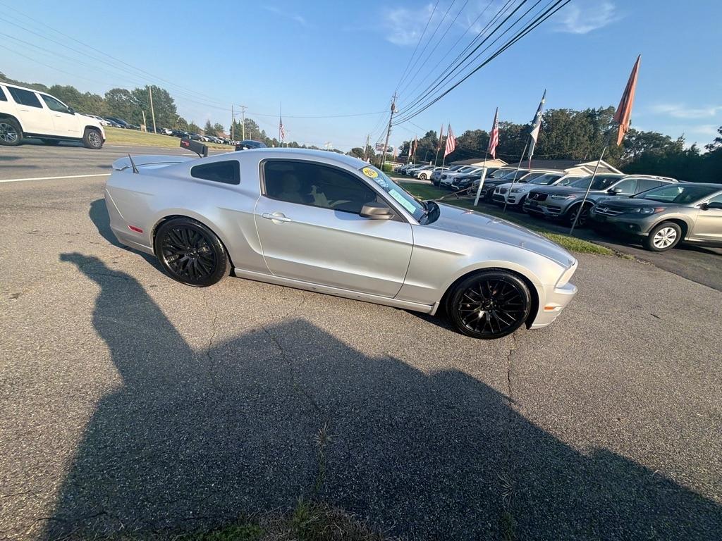 Ford Mustang 2dr Cpe V6 2014