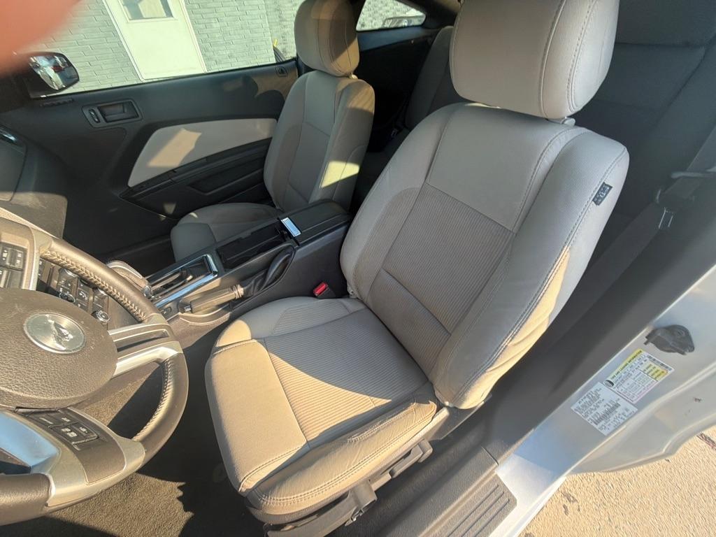 Ford Mustang 2dr Cpe V6 2014