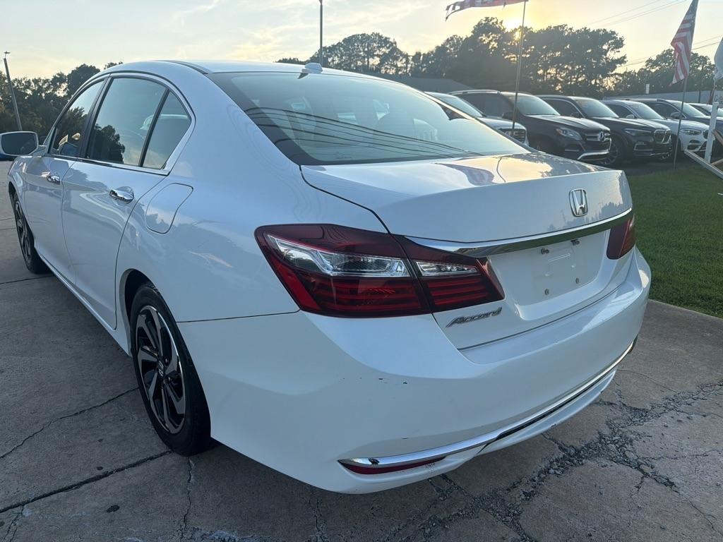 Honda Accord Sedan EX CVT w/Honda Sensing 2017