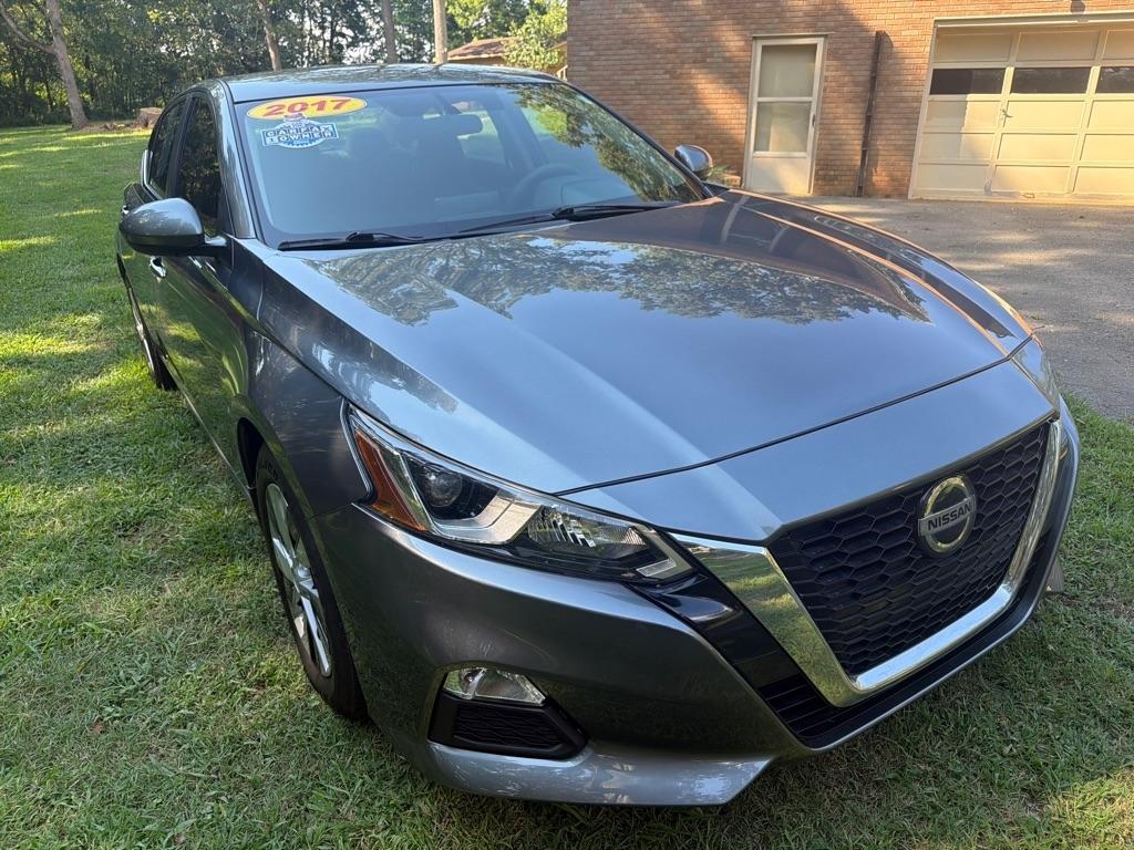 Nissan Altima 2.5 S Sedan 2019