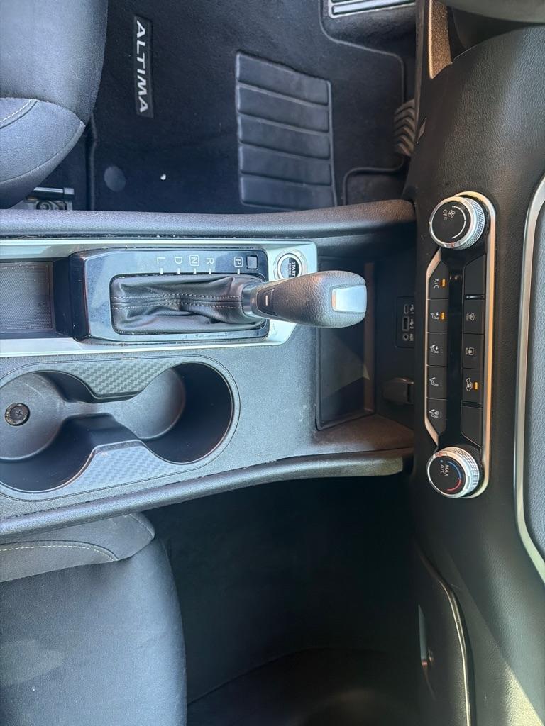 Nissan Altima 2.5 S Sedan 2019