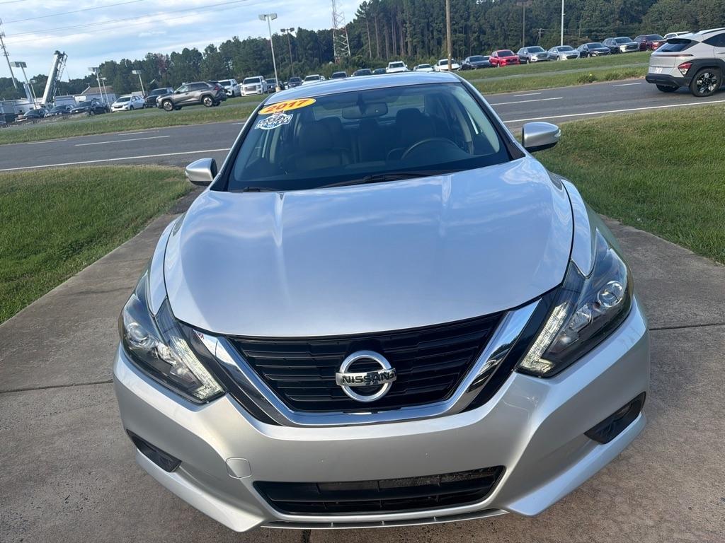 Nissan Altima 2.5 SL Sedan 2017