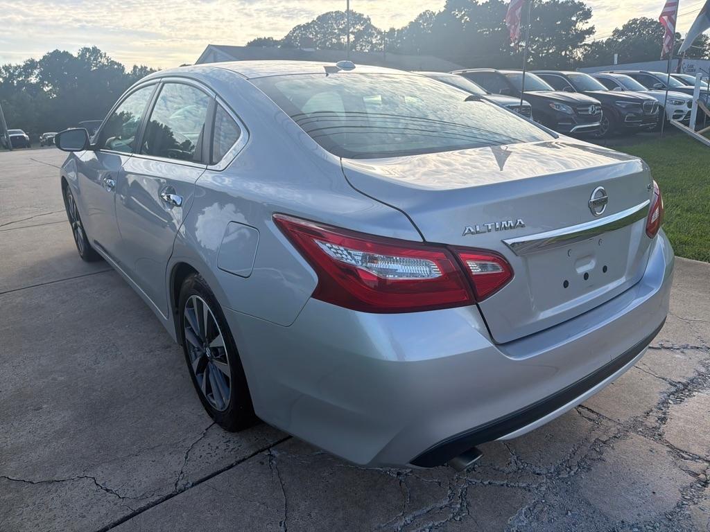 Nissan Altima 2.5 SL Sedan 2017