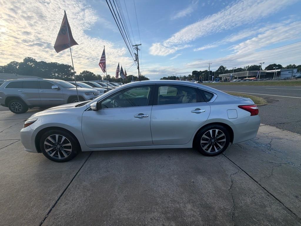 Nissan Altima 2.5 SL Sedan 2017