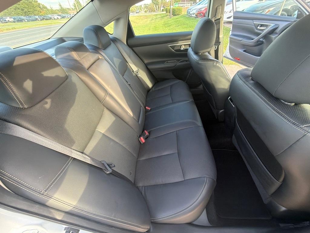 Nissan Altima 2.5 SL Sedan 2017