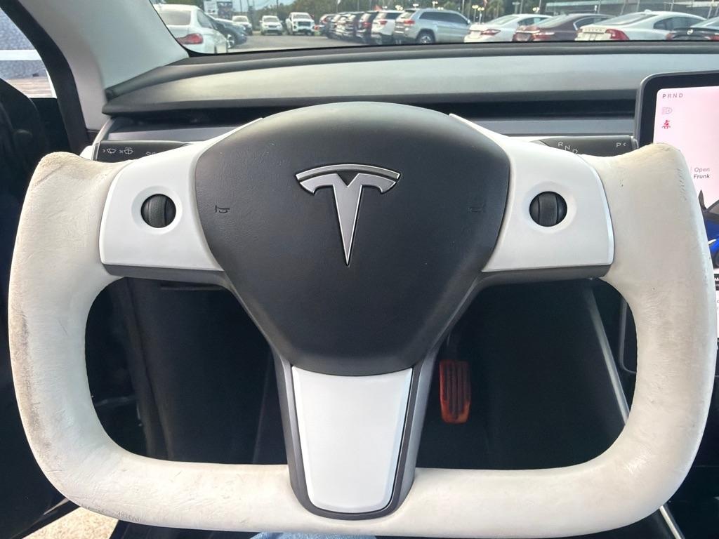 Tesla Model Y Long Range AWD 2021