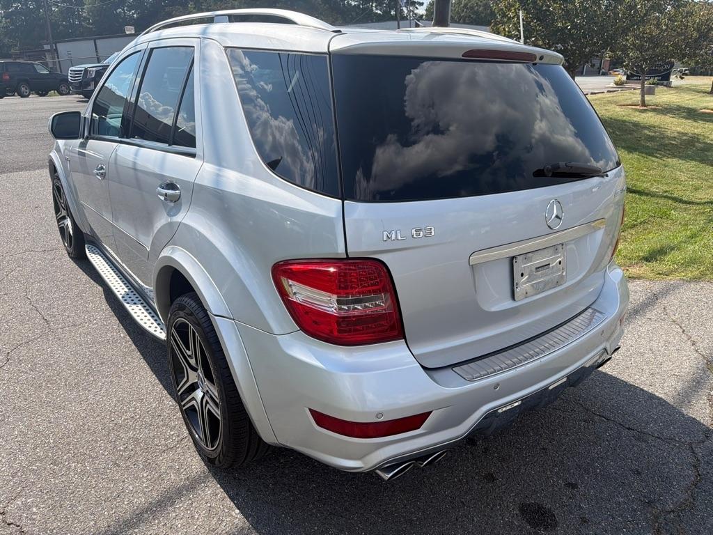 Mercedes-Benz M-Class 4MATIC 4dr 6.3L AMG 2009