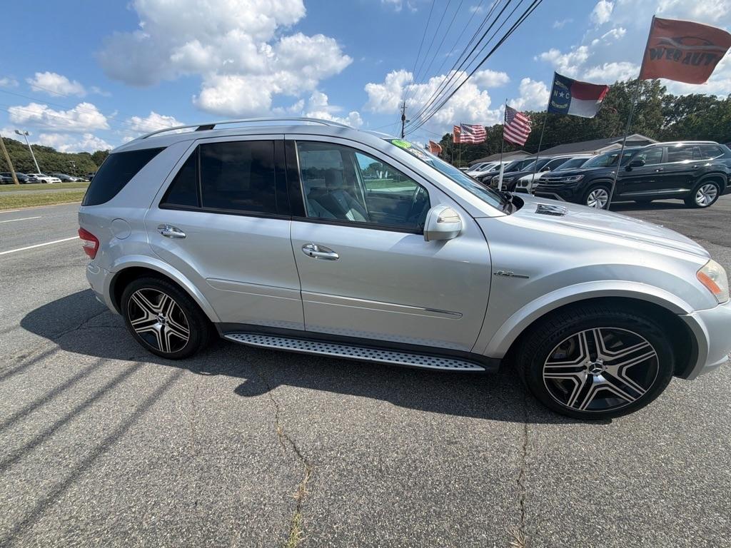 Mercedes-Benz M-Class 4MATIC 4dr 6.3L AMG 2009