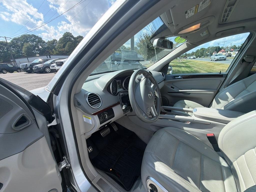 Mercedes-Benz M-Class 4MATIC 4dr 6.3L AMG 2009