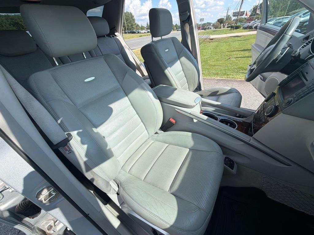 Mercedes-Benz M-Class 4MATIC 4dr 6.3L AMG 2009