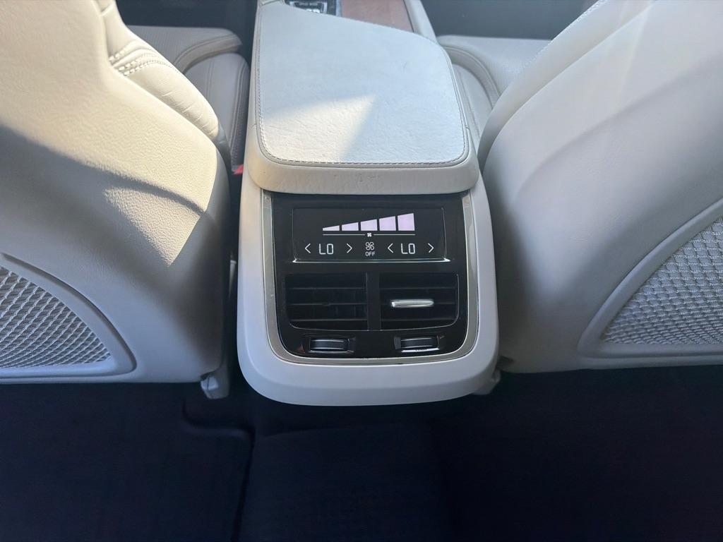 Volvo XC90 T6 AWD 7-Passenger Inscription 2017