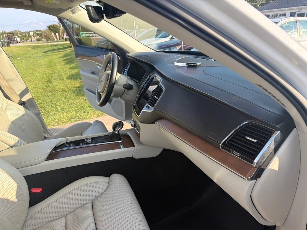Volvo XC90 T6 AWD 7-Passenger Inscription 2017