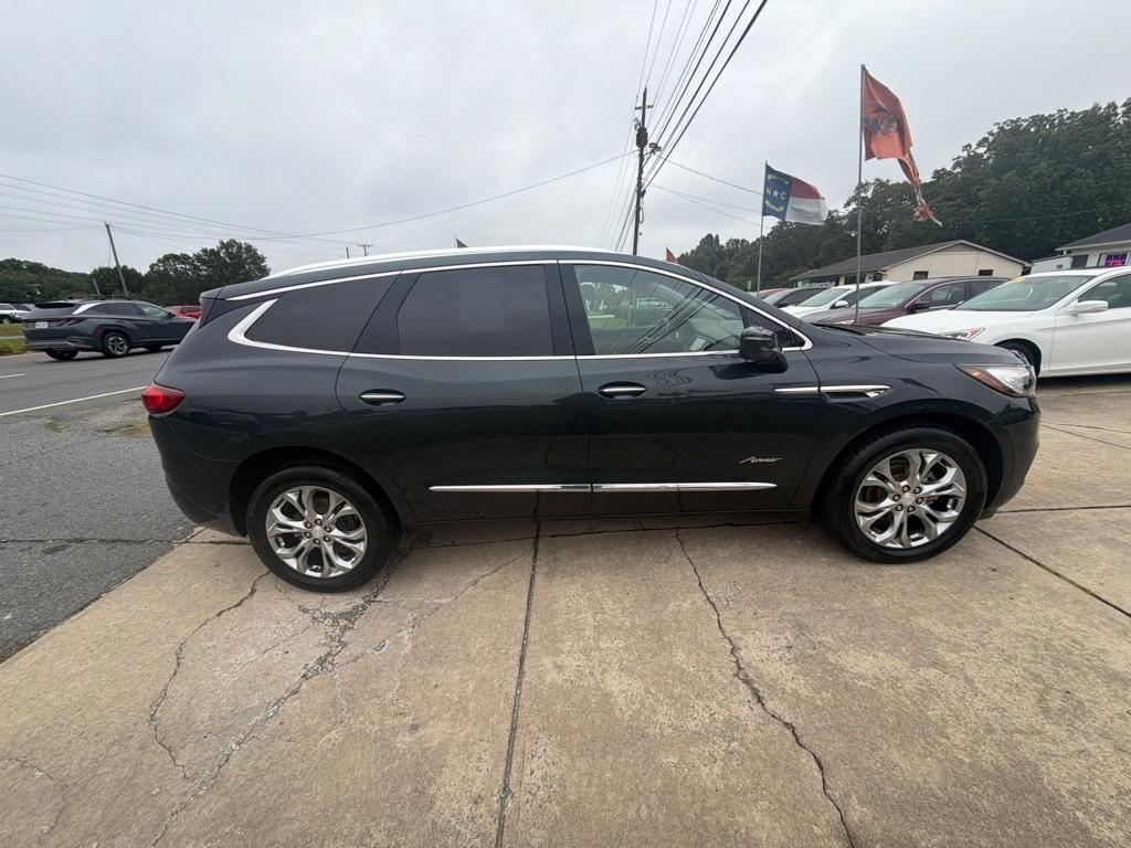 Buick Enclave FWD 4dr Avenir 2018